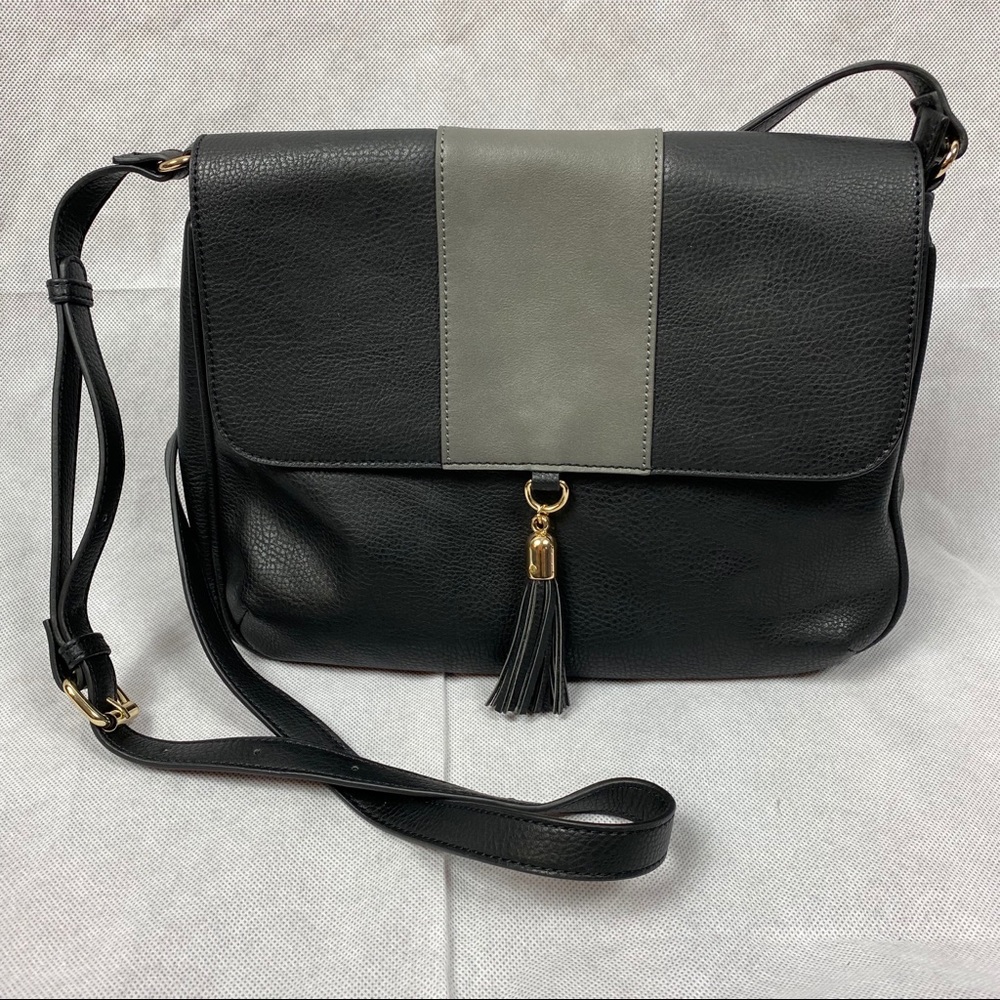 Crossbody vegan leather bag